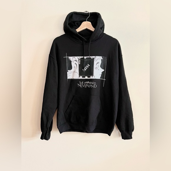 Atsuko The Promised Neverland Black Graphic Hoodie Cotton Blend Size M - Picture 1 of 9
